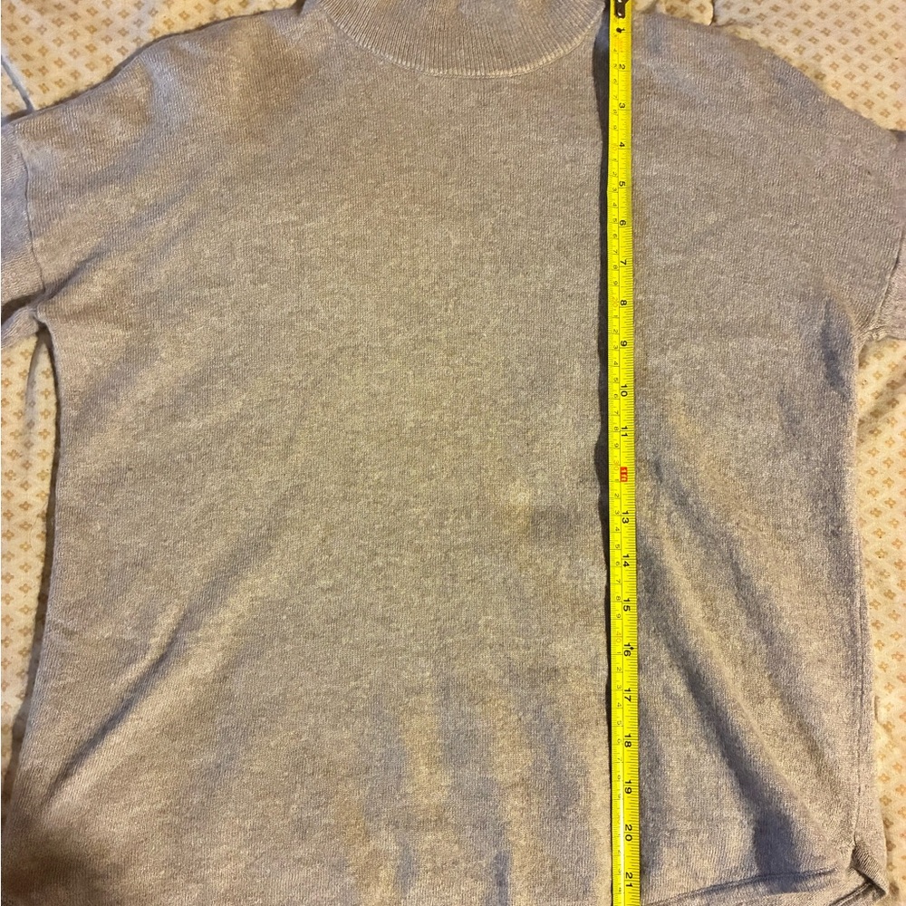 Madewell Turtleneck Sweater in Light Beige - Picture 3 of 8